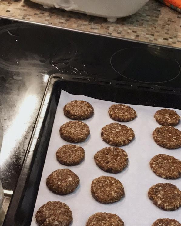 🍪燕麦红糖饼干—健康♥酥脆♥快手♥零失败