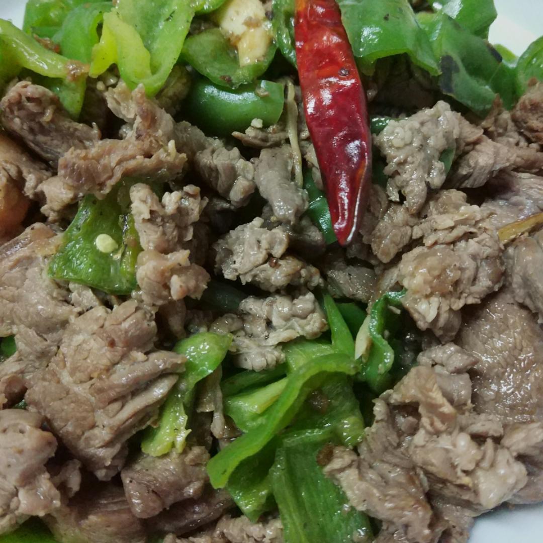 青椒炒牛肩
