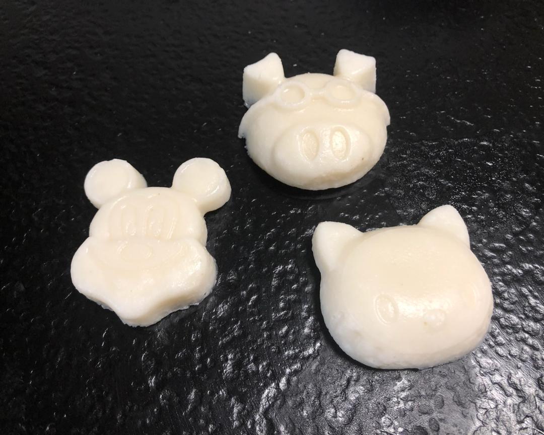 宝宝辅食：蓬松好吃的枣泥山药米糕