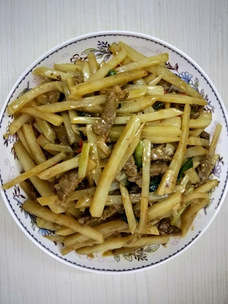 土豆炒牛肉