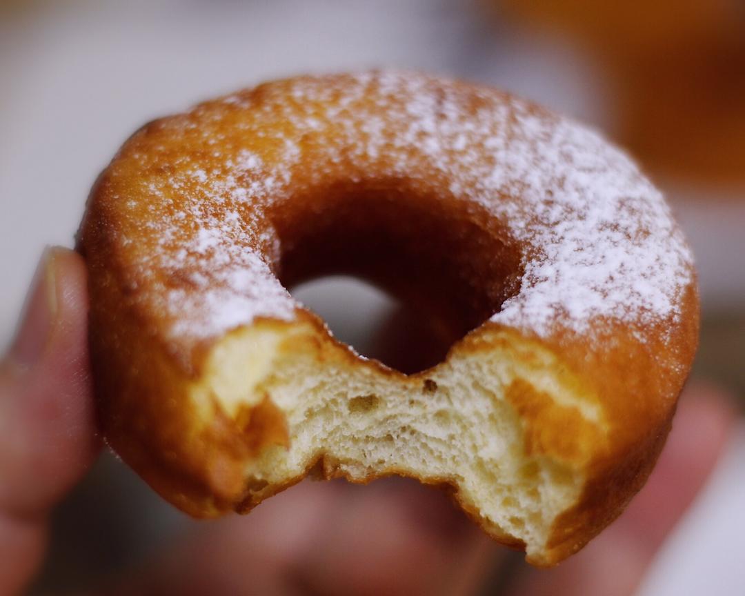 干酵母面包15:  油炸面包（甜甜圈）的做法