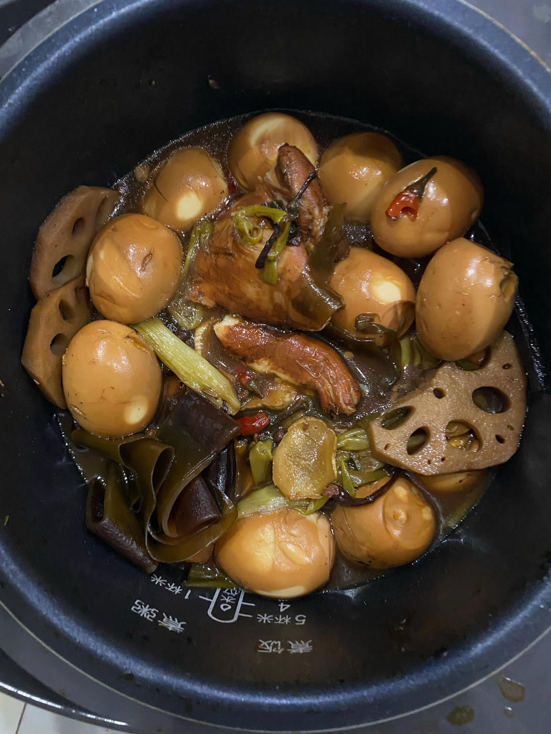 爆好吃的卤鸡腿 卤蛋❗电饭煲 炒锅都可以做~