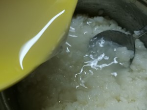 不用泡米自制甜酒酿的做法 步骤4
