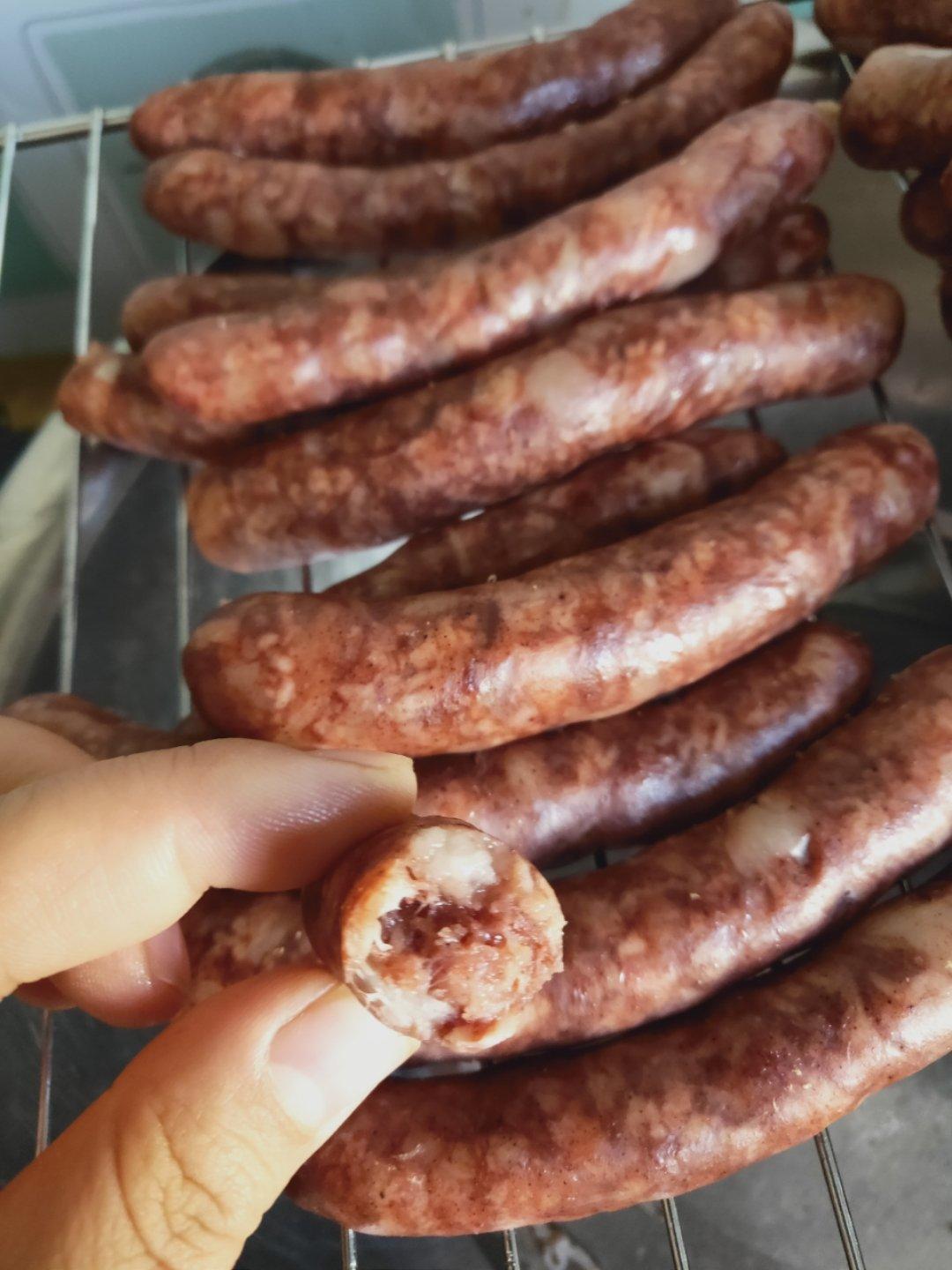 硕硕mama做的秘制黑胡椒风味脆皮肠