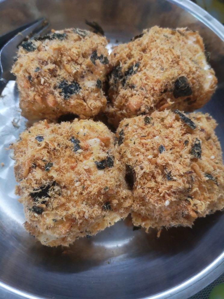 爆浆肉松小贝