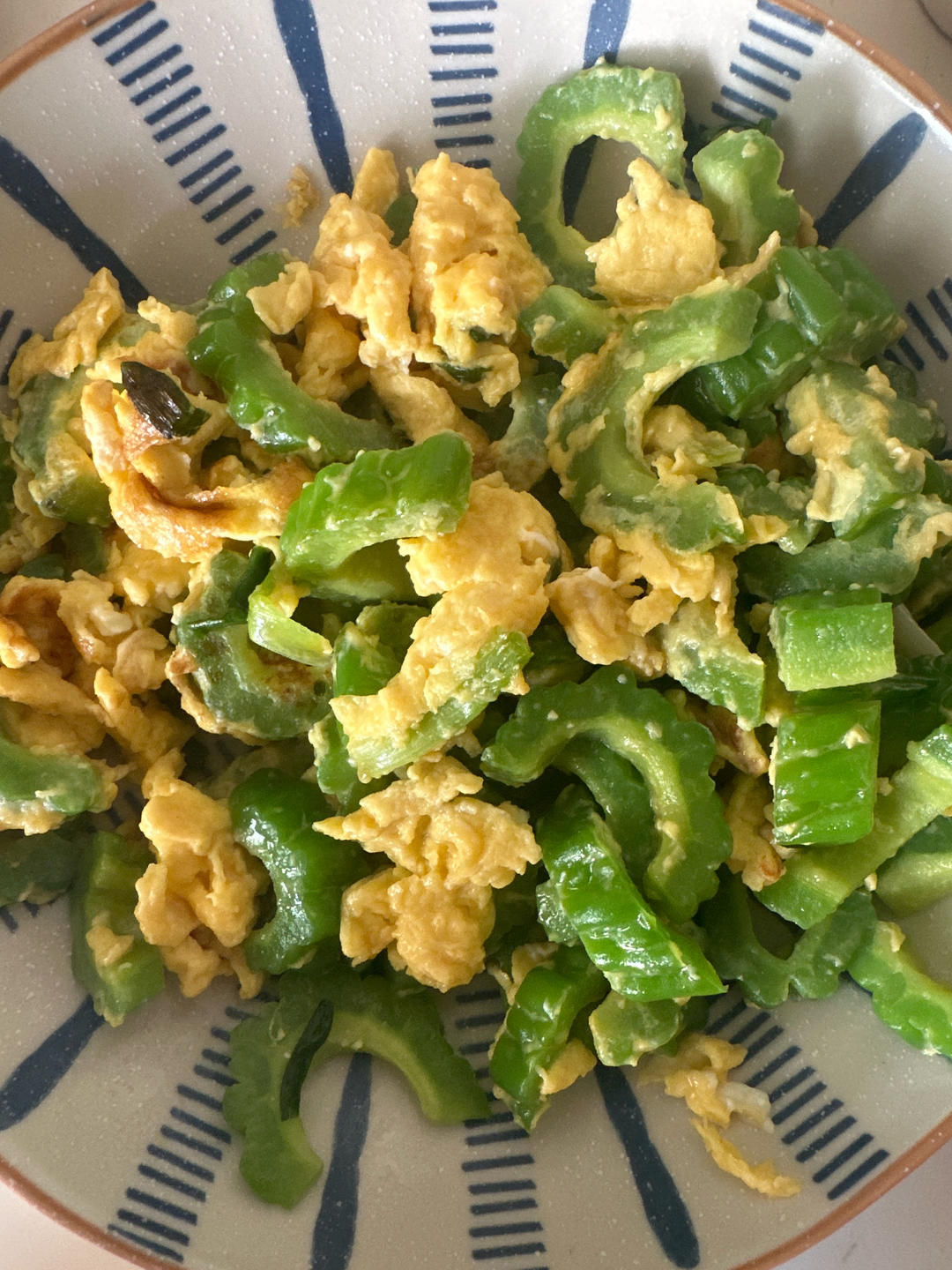 苦瓜炒蛋（清火菜）