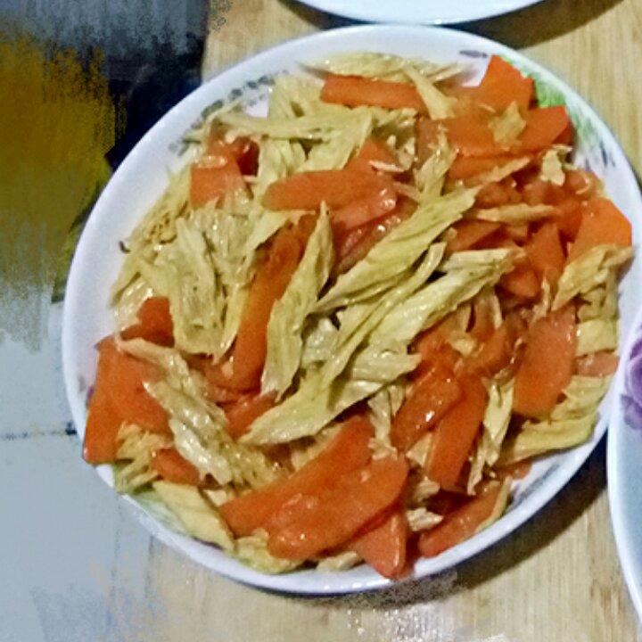 胡萝卜炒腐竹
