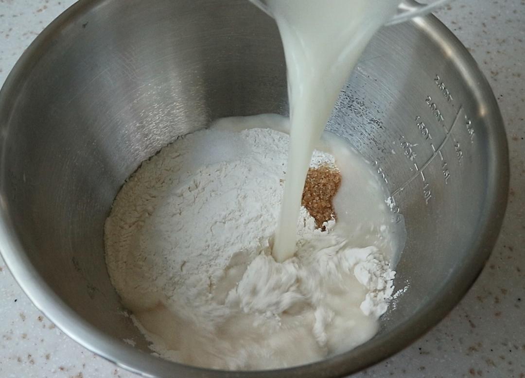 纯奶手撕吐司的做法 步骤1