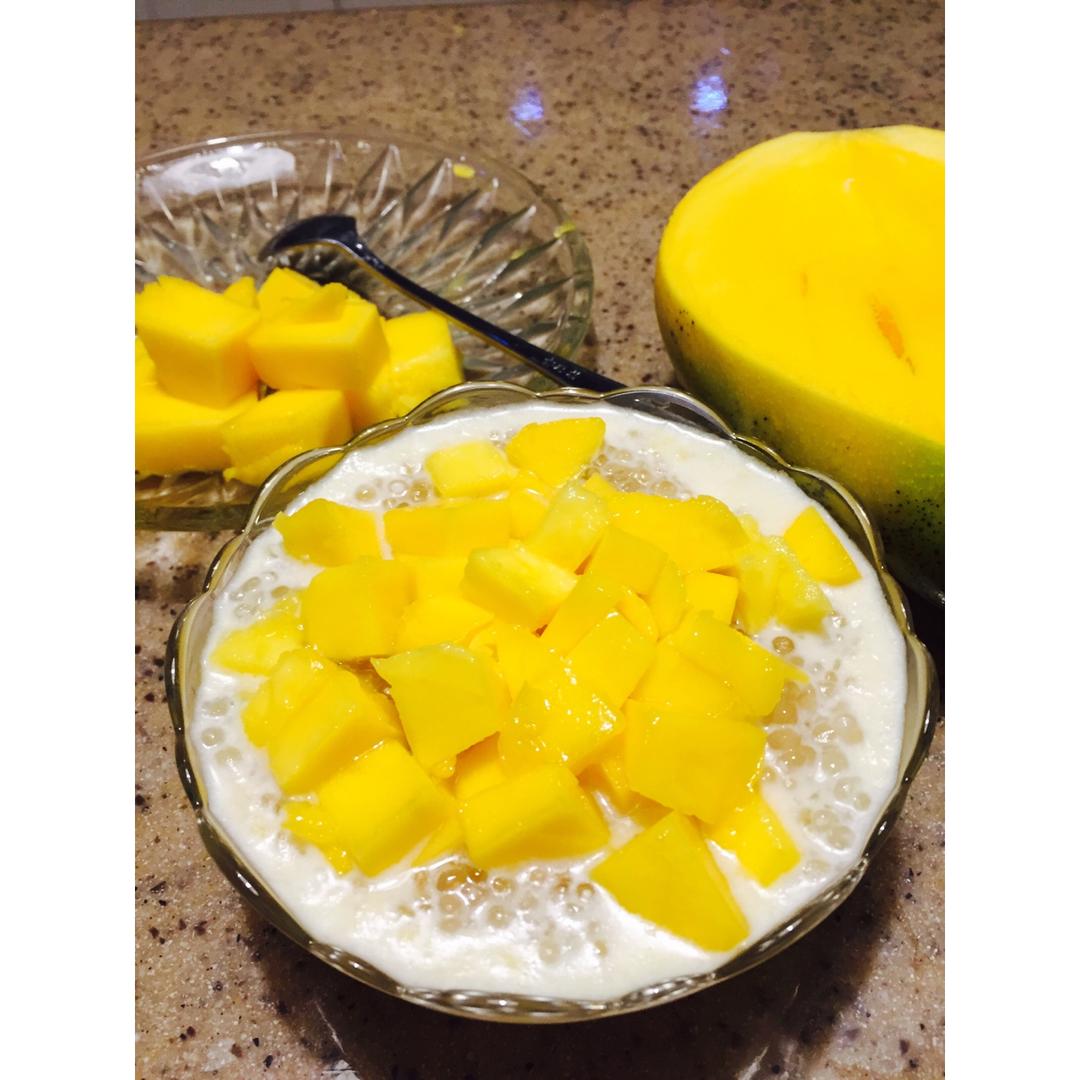 芒果椰汁西米露