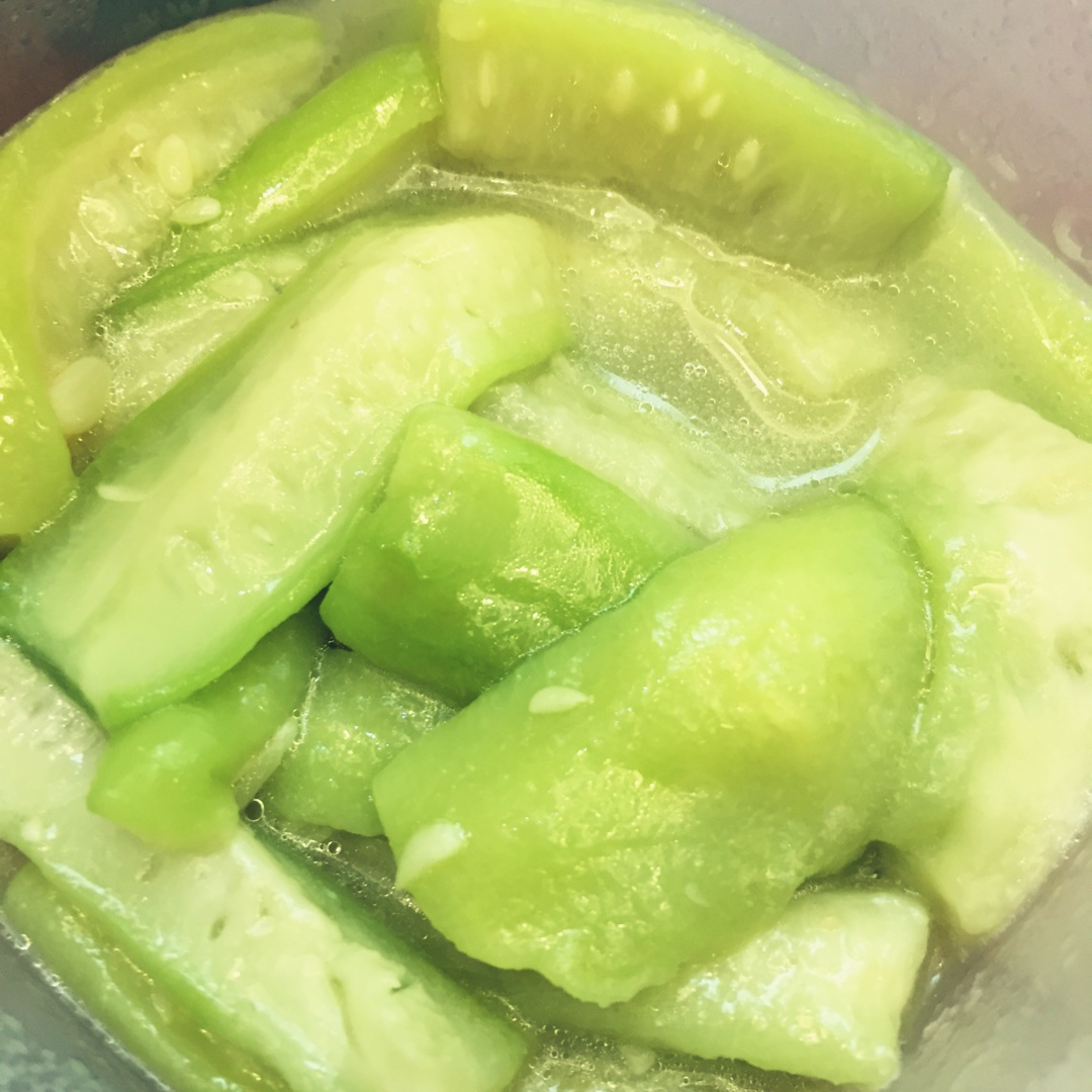 如何超出嫩绿的丝瓜
