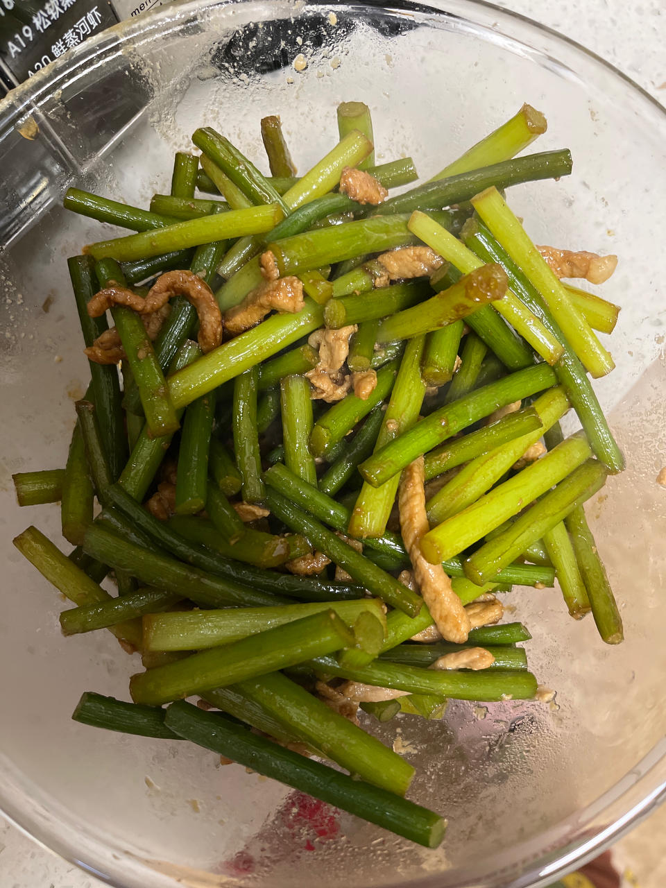 简单易做的下饭菜－蒜苔炒肉