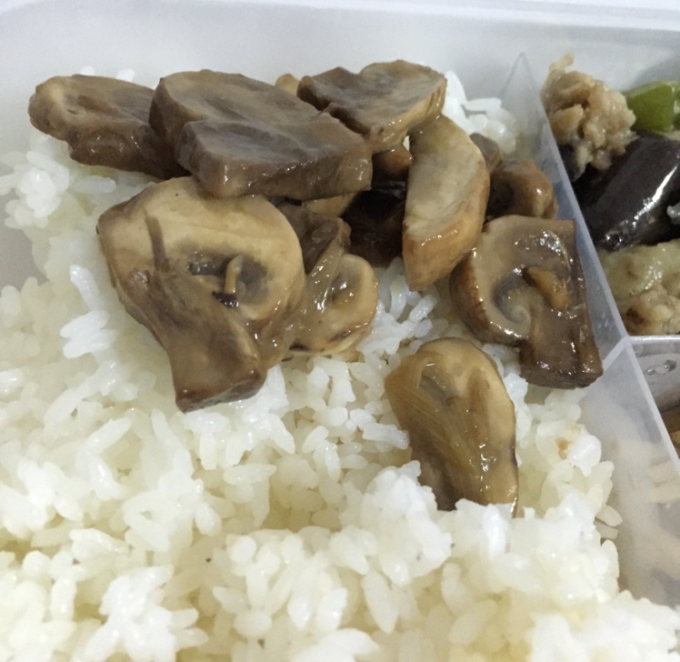 “鲜”美的简单快手菜——素炒鲜口蘑