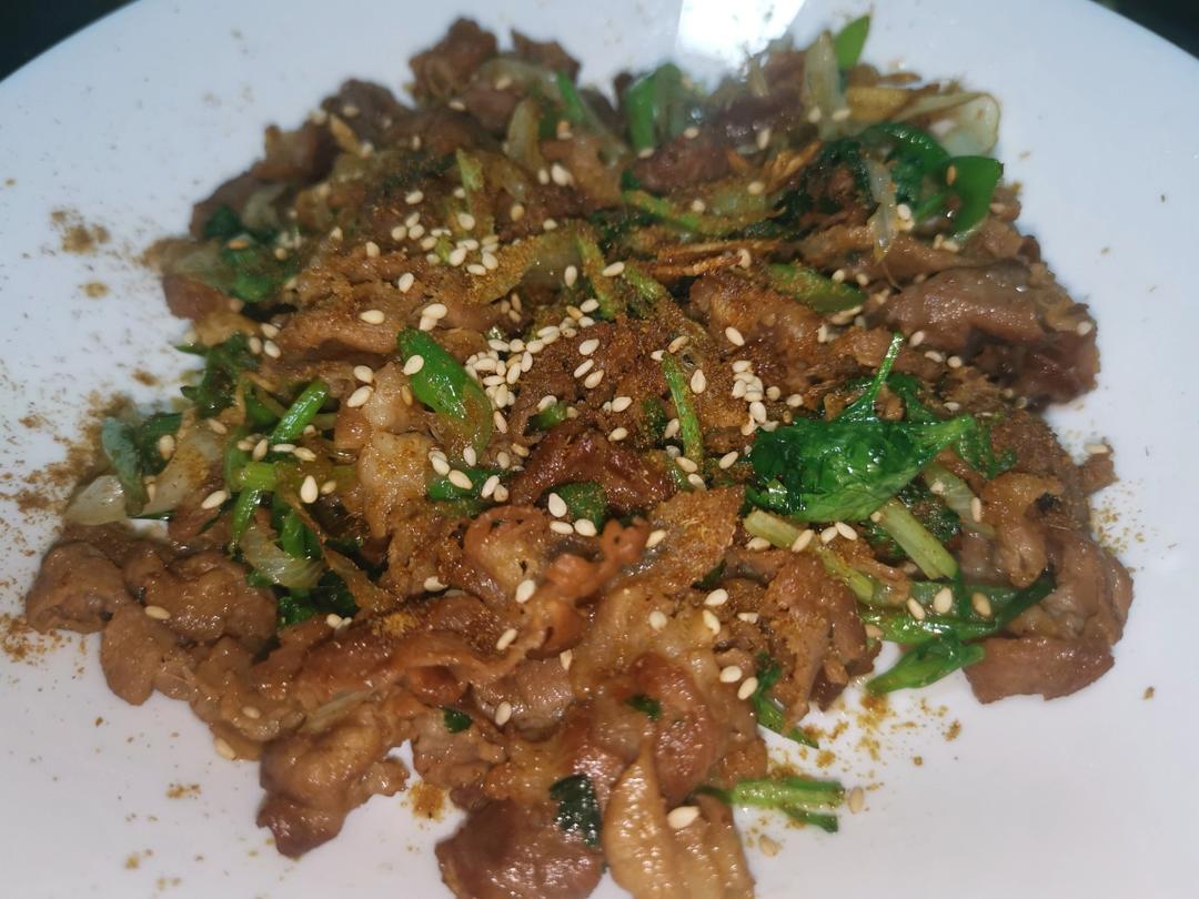 炒了20多年的葱爆羊肉
