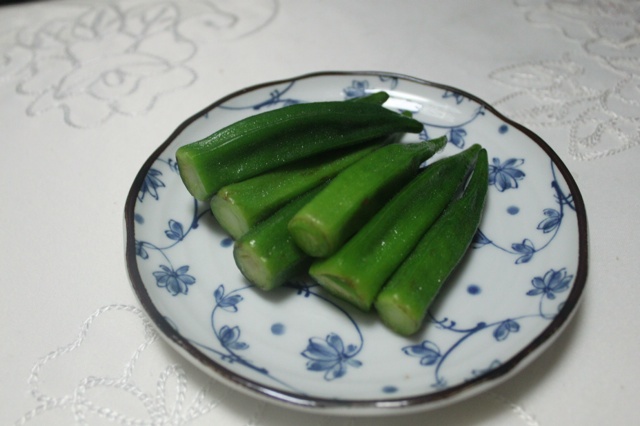 白灼秋葵