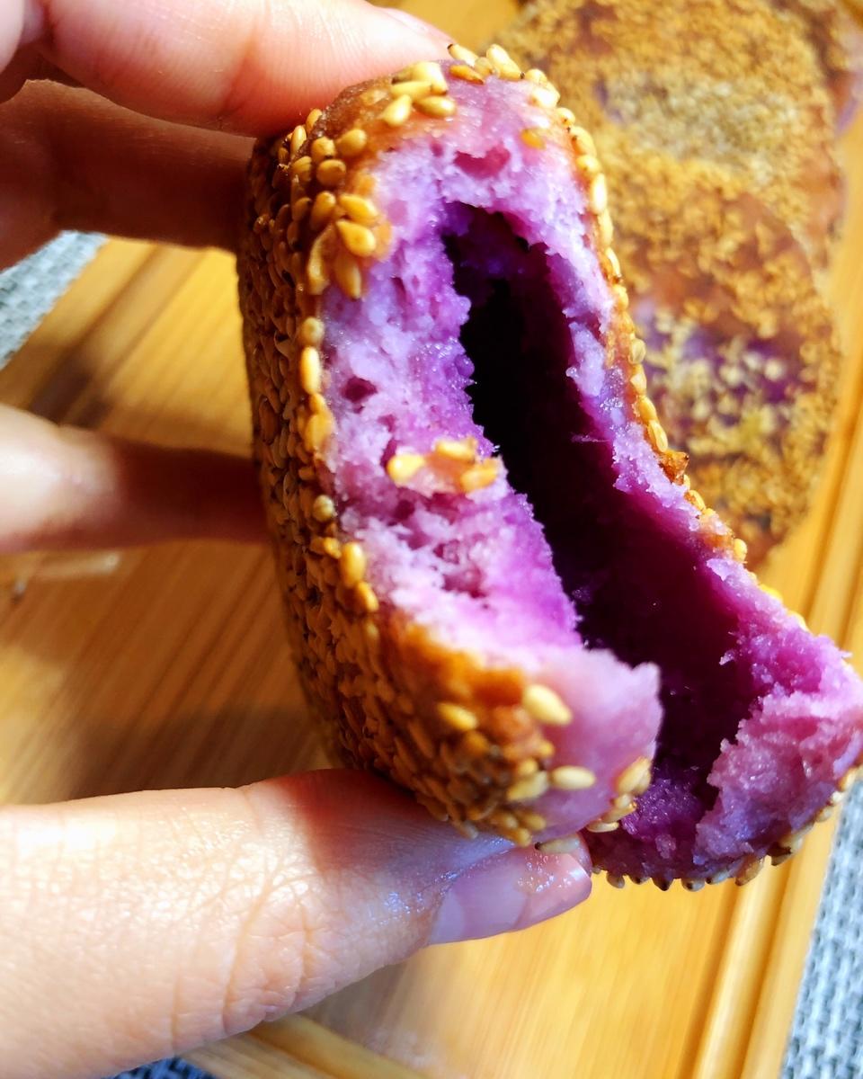 紫薯芝麻饼