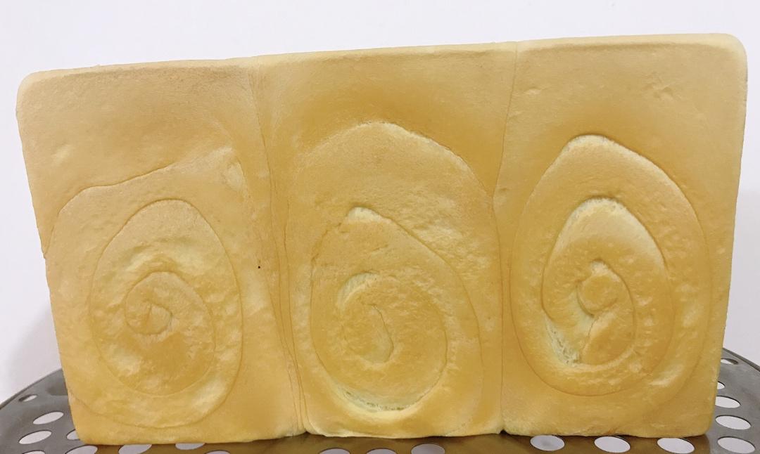 吐司，奶香手撕面包，超级香浓