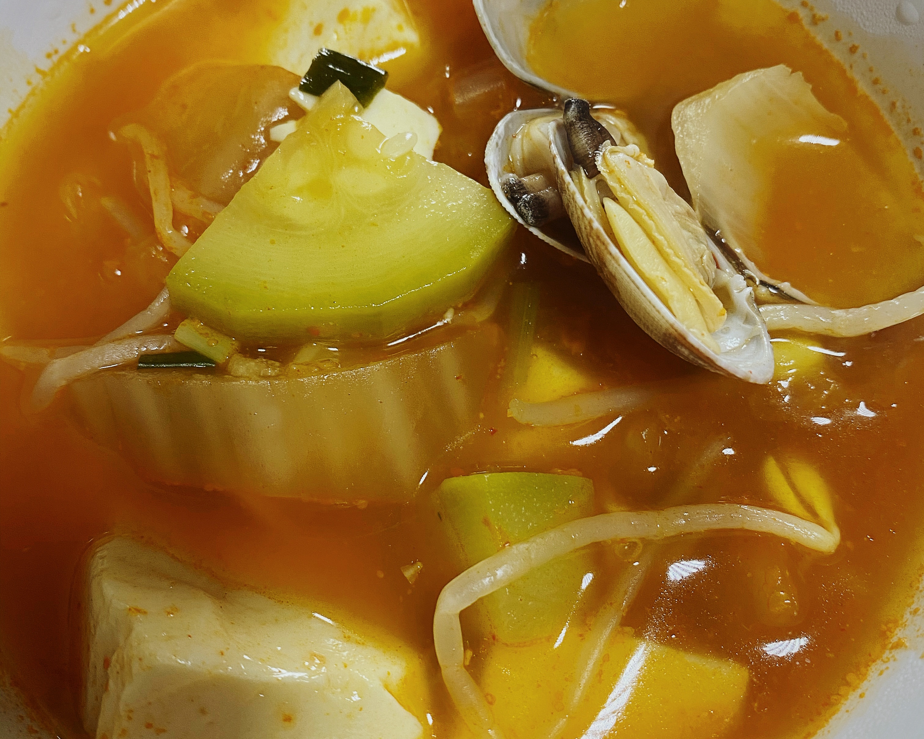 减肥吃的超级低卡蛤蜊泡菜汤的做法