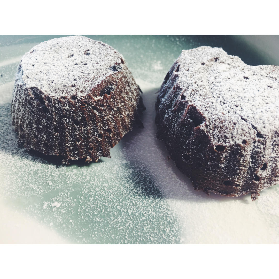 巧克力熔岩蛋糕(全图文超简单)