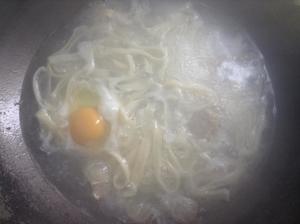 腊肉煮豆丝的做法 步骤7