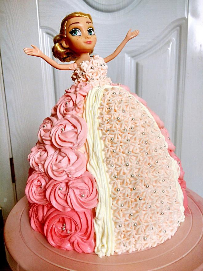 冰雪奇缘安娜公主蛋糕的做法