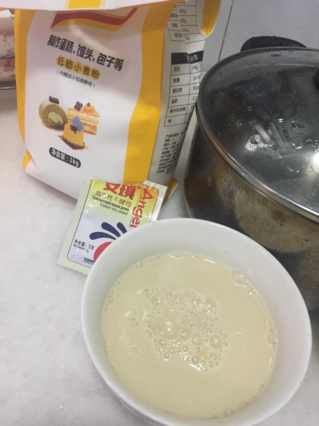 纯奶手撕吐司的做法 步骤1