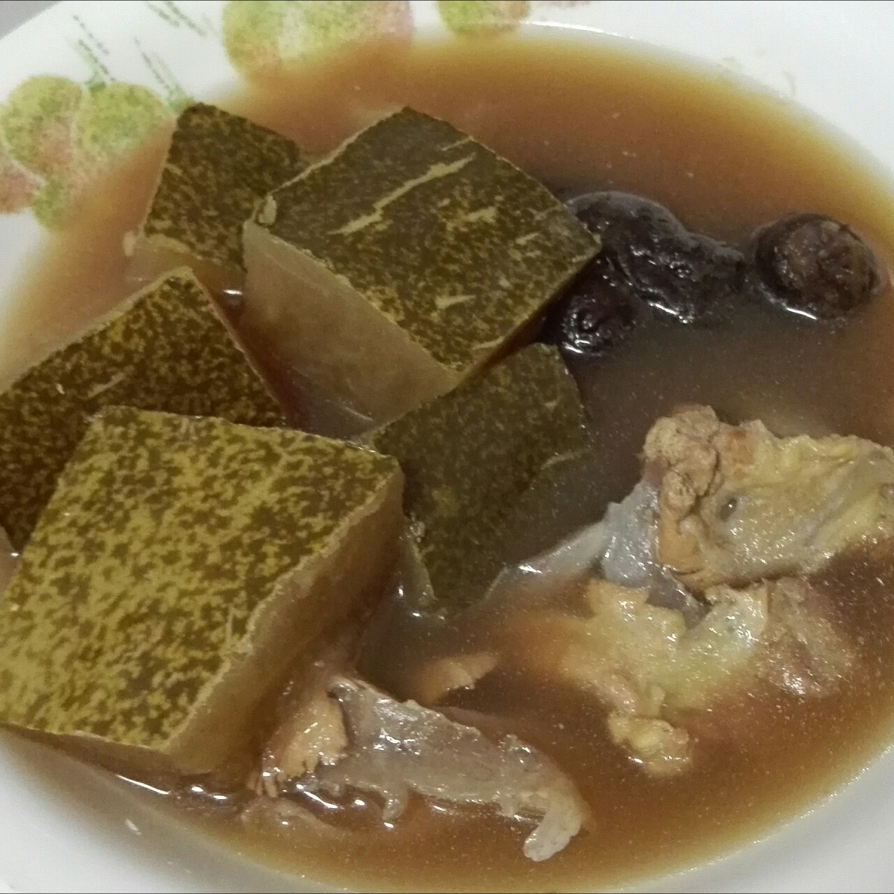 狮子仔贝贝mi做的生地冬瓜煲龙骨