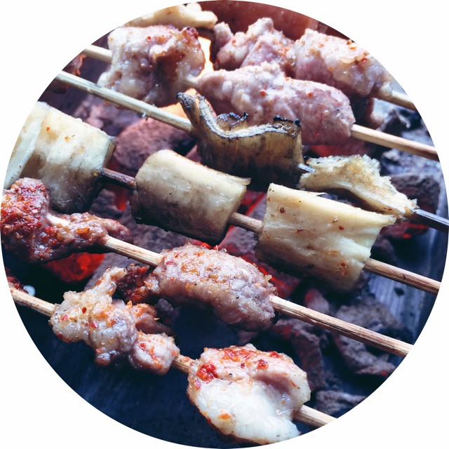 自烤羊肉串