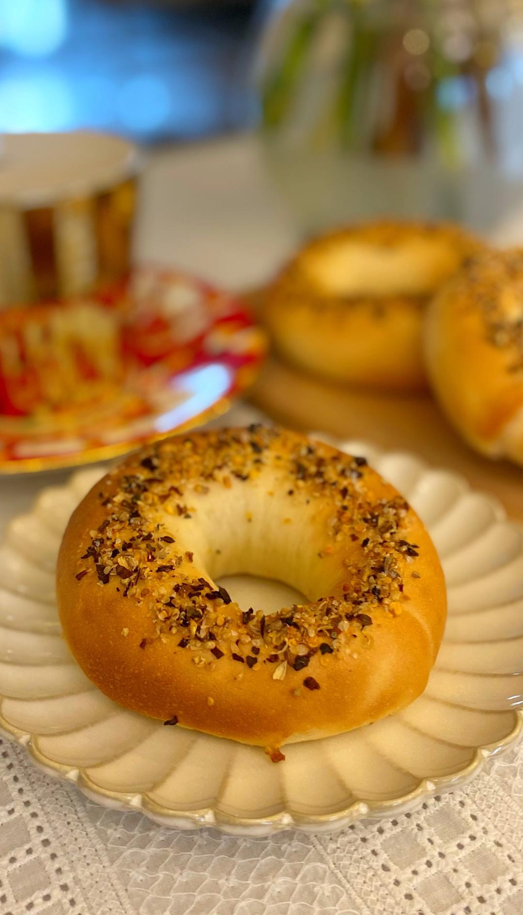 纽约风味的贝果                 Everything Bagel