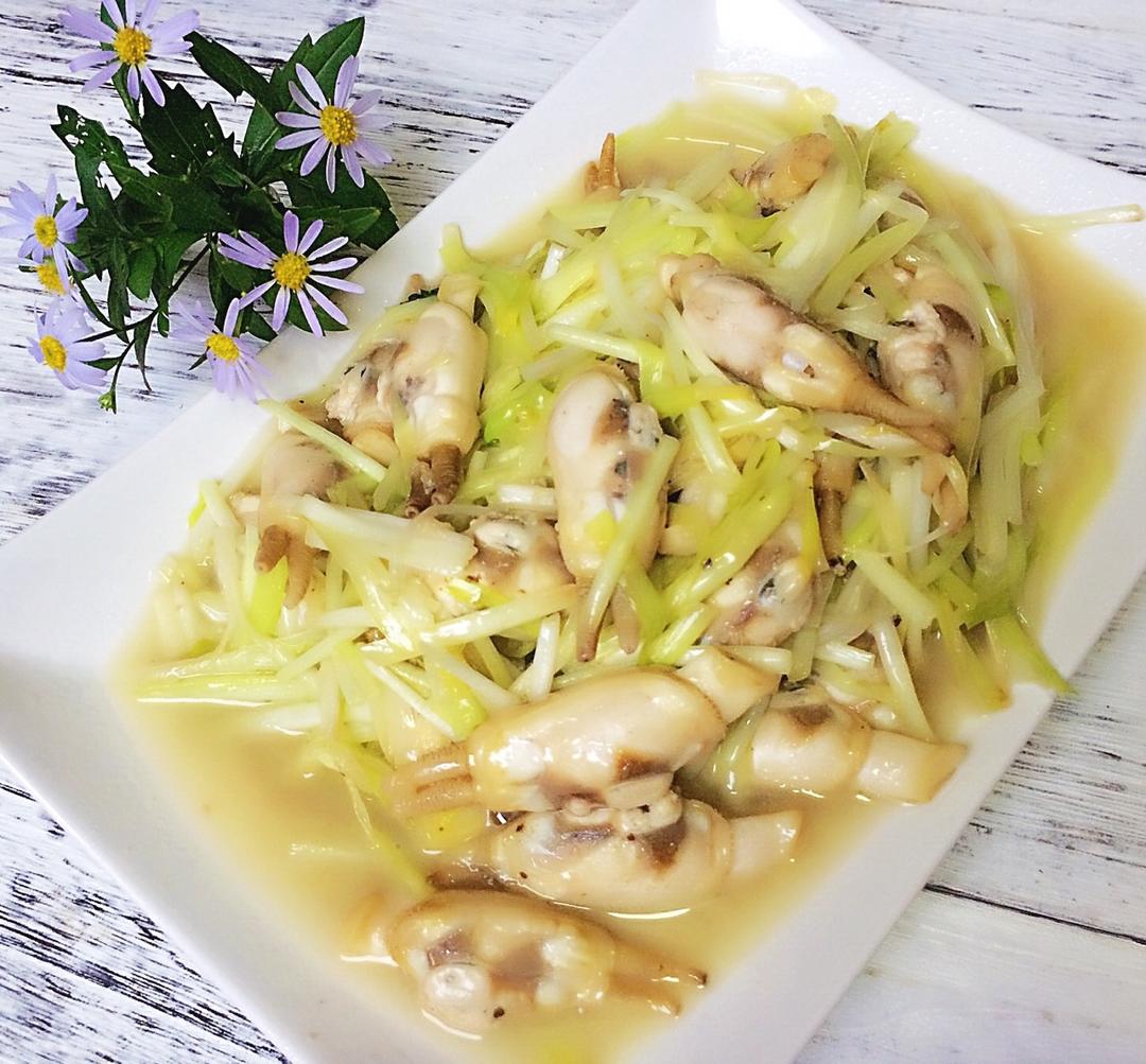韭黄炒蛏子