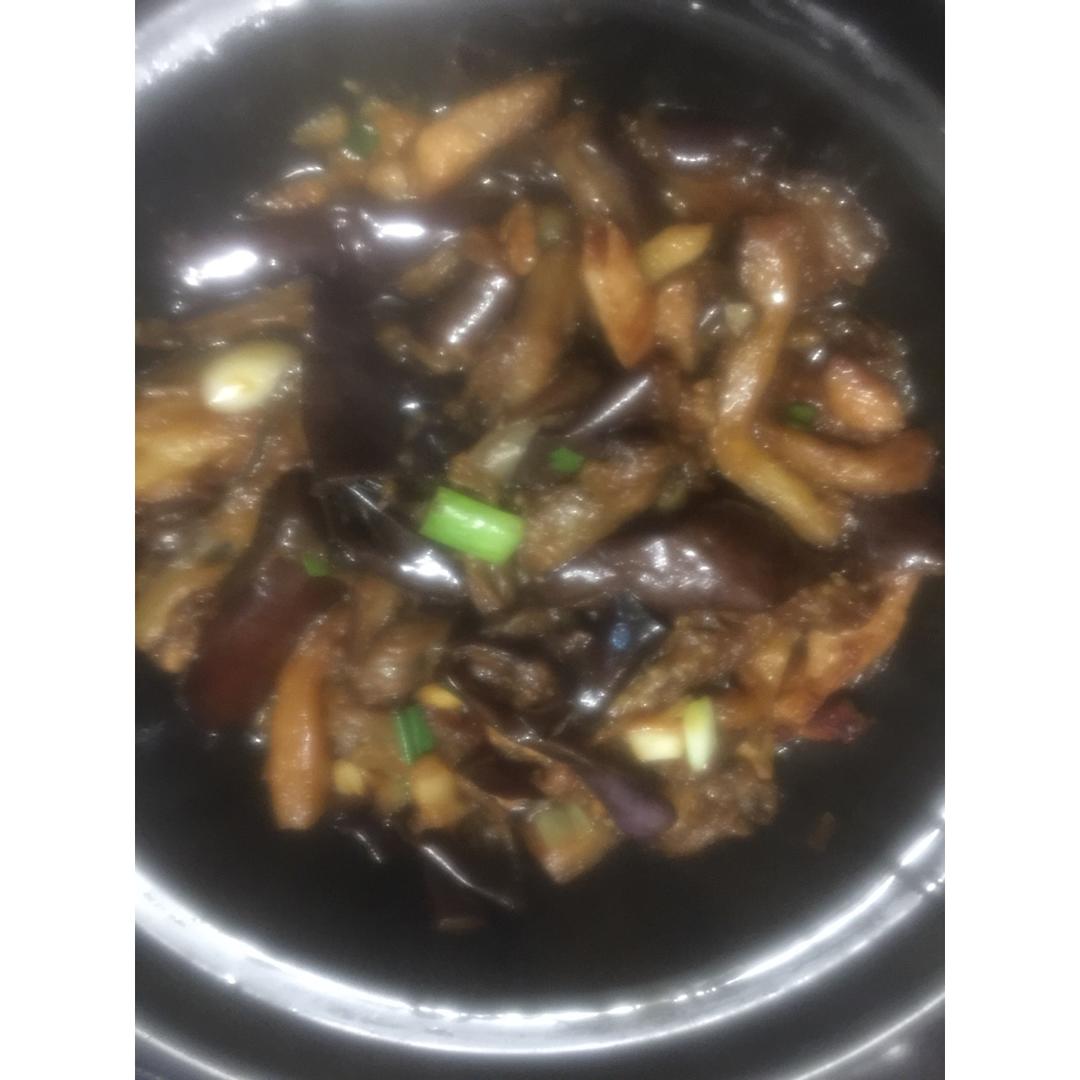 老丁的私房菜-油焖茄子