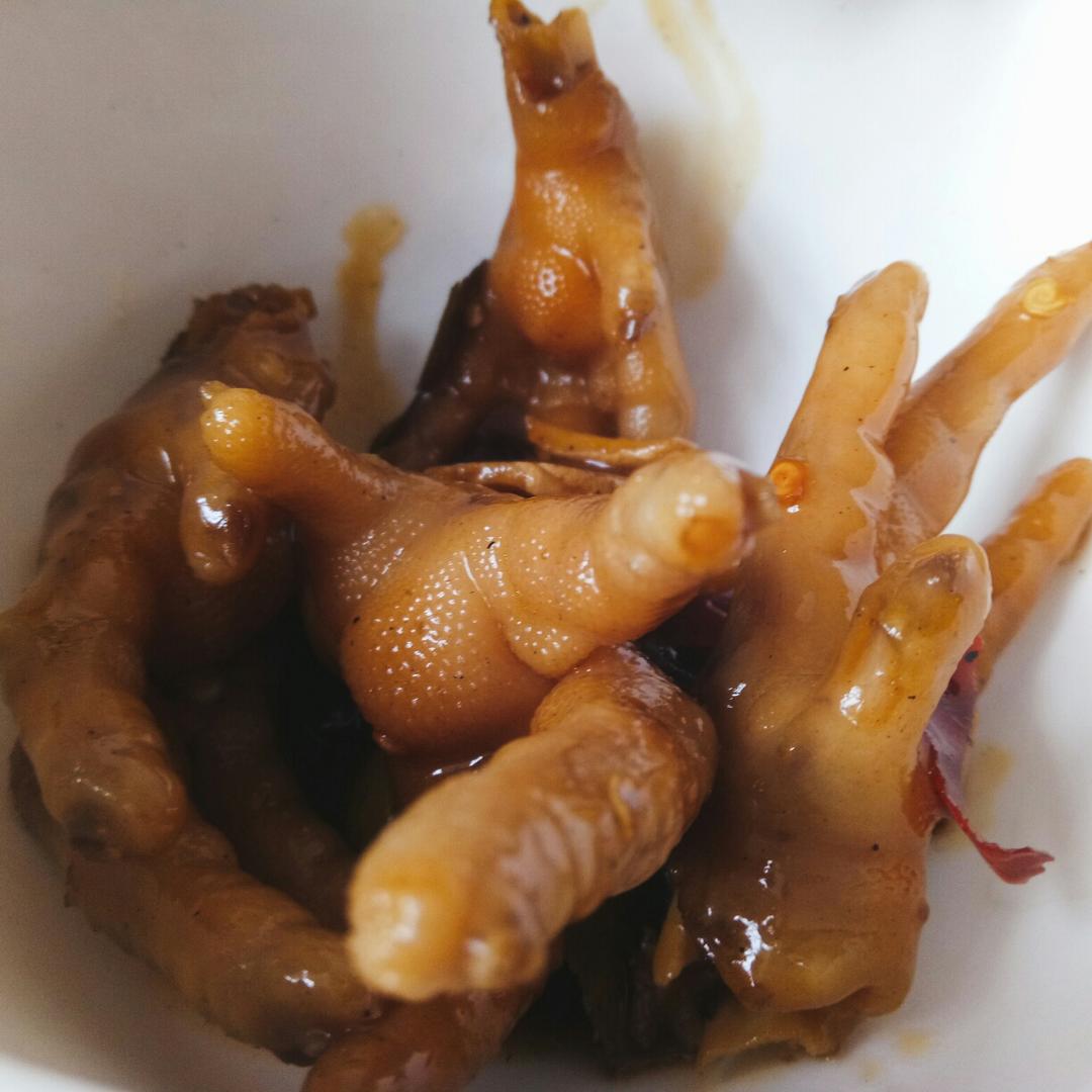 卤鸡爪