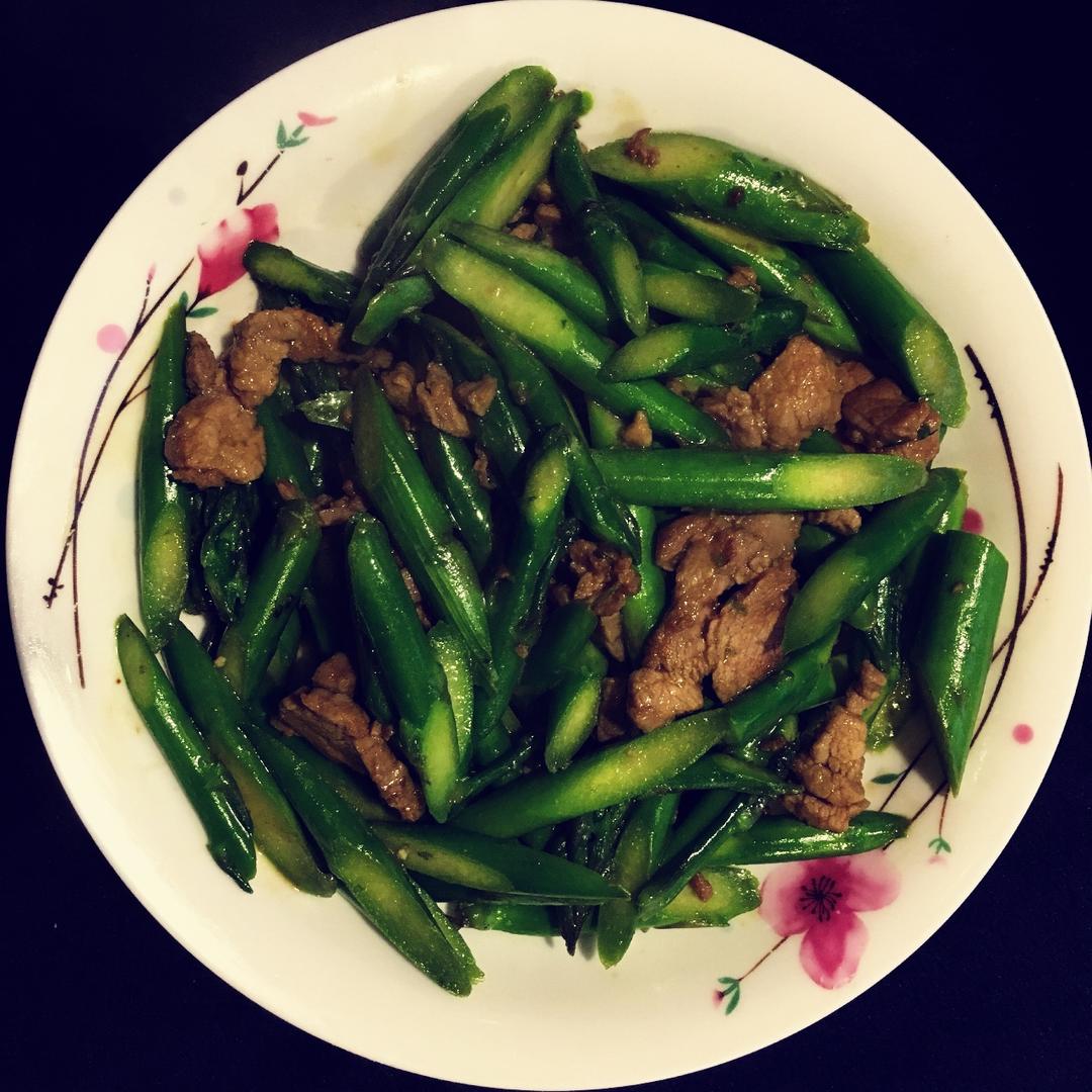芦笋炒肉