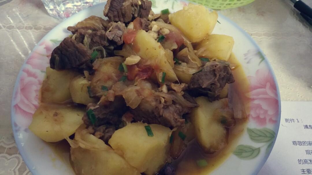 红烧牛肉土豆 （独家秘制）