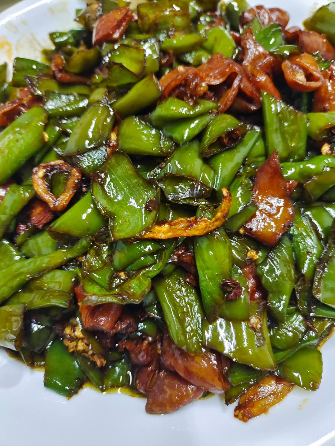 尖椒炒肥肠