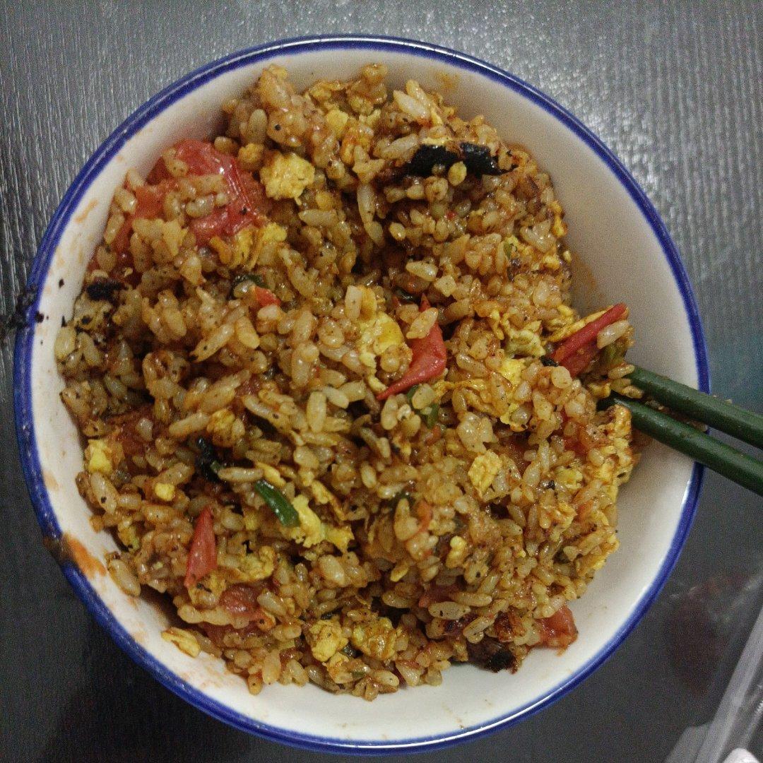 超好吃的西红柿鸡蛋炒饭