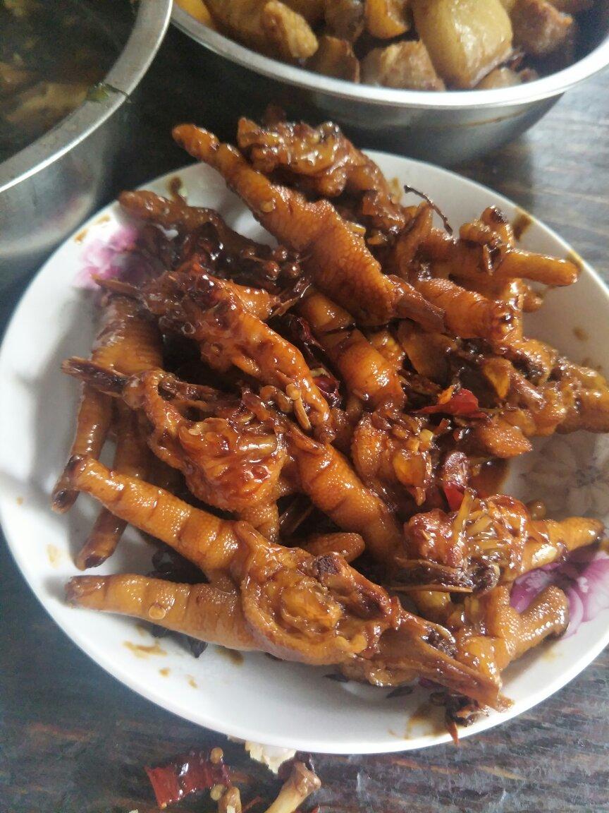 秘制红烧鸡爪