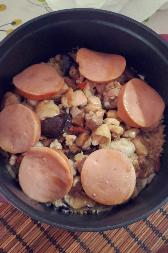 煲仔饭，从零到一教你做（内附香菇滑鸡和牛肉煲仔饭做法）
