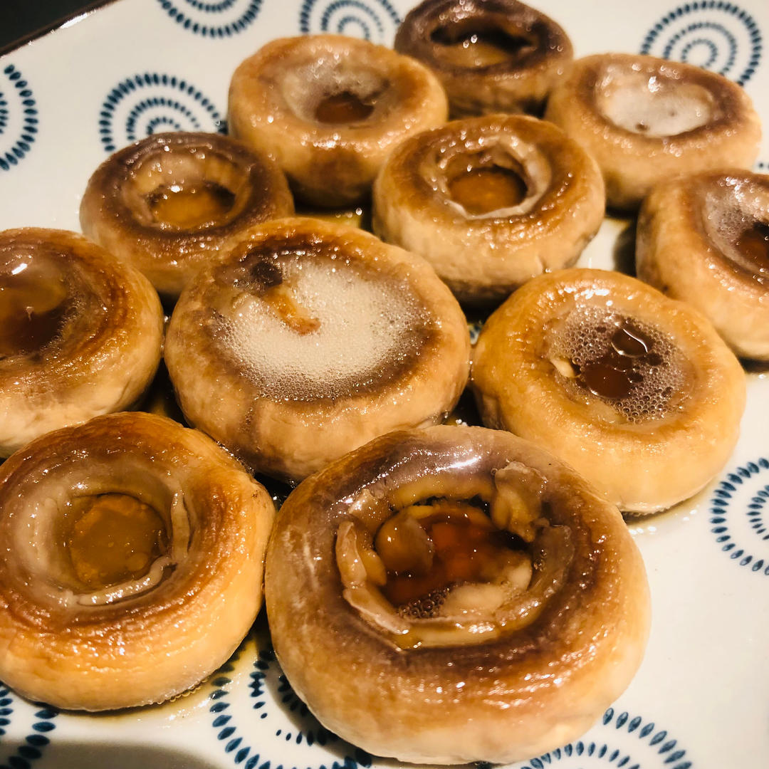 平底锅煎口菇