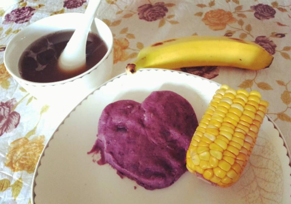 爱心紫薯泥玉米早餐