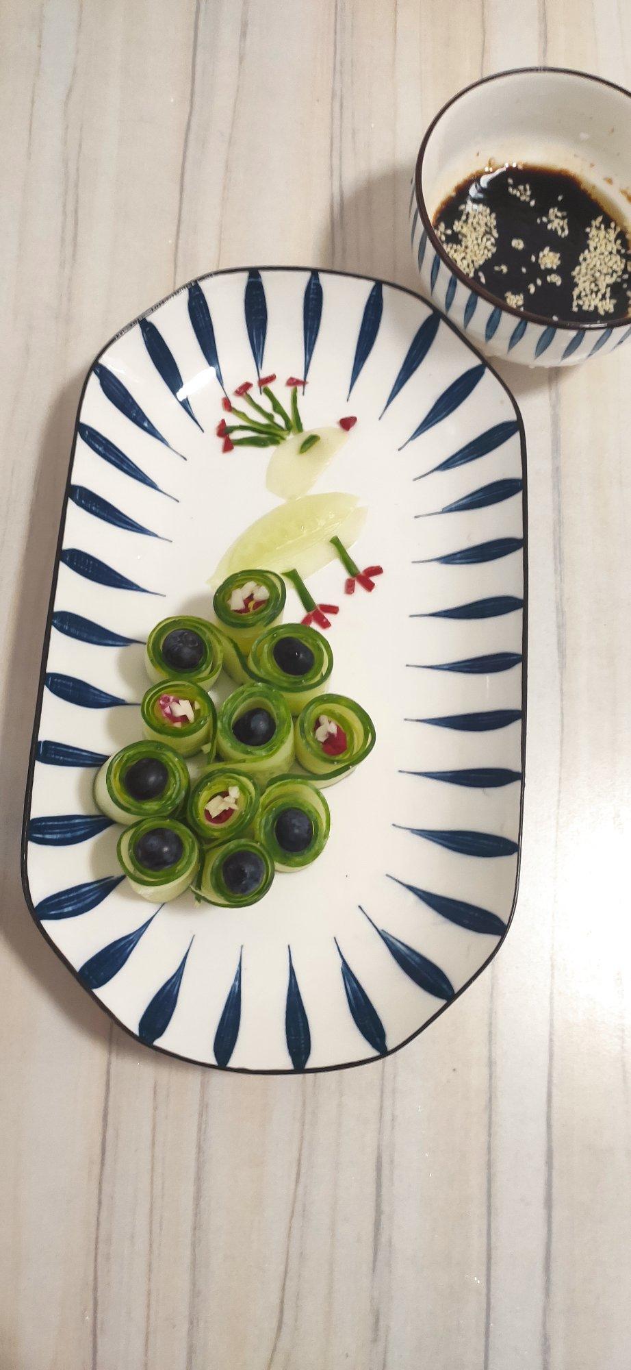 #创意菜#孔雀黄瓜卷