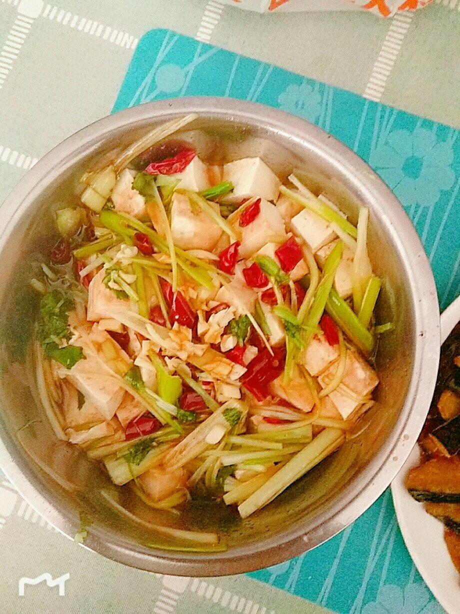 油泼豆腐