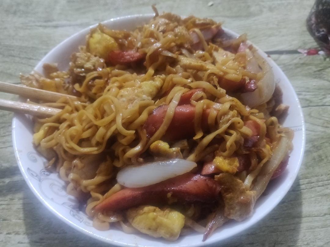 炒方便面￨幸福感爆棚