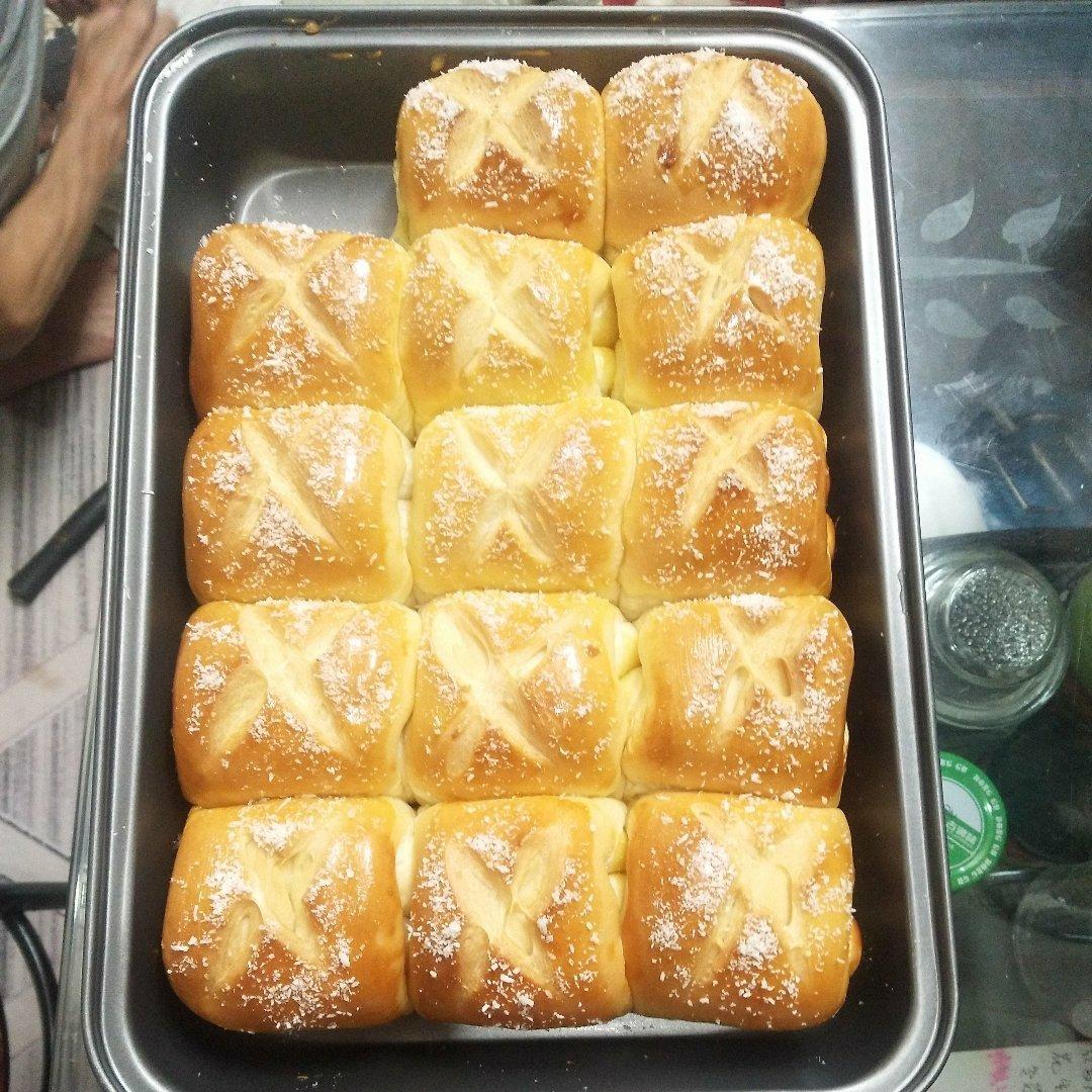 超松软的牛奶小餐包