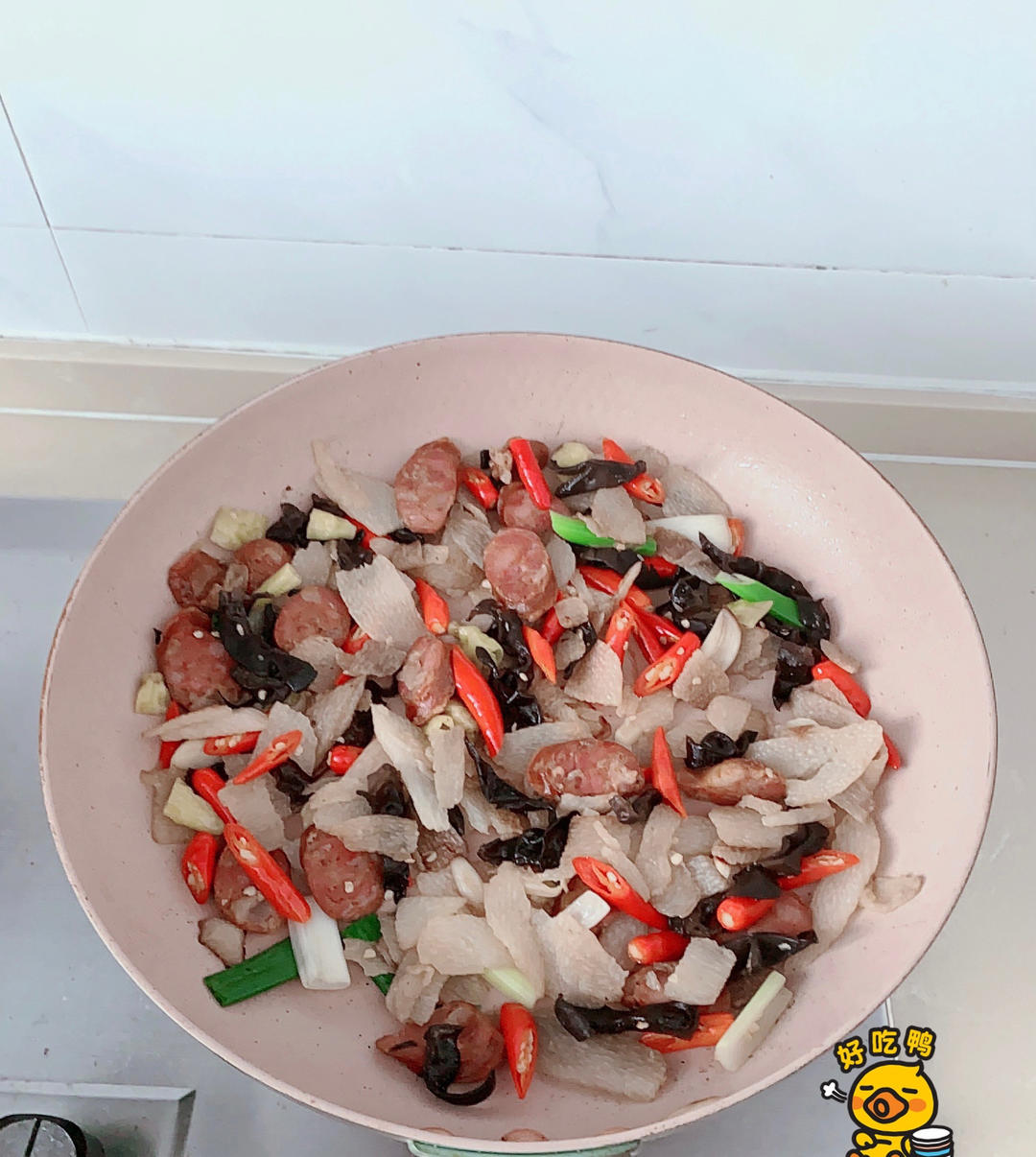 吃过一次就不能忘的养生菜川味腊肠炒山药木耳