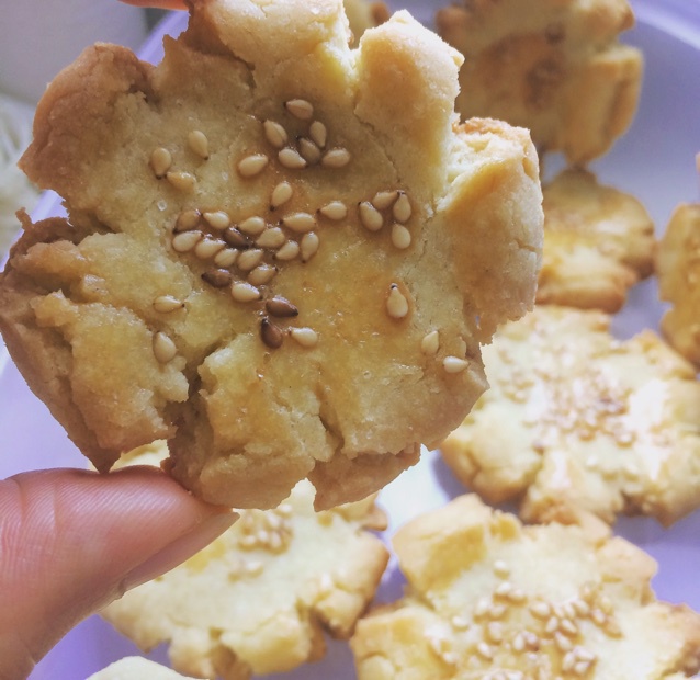 葱油小桃酥
