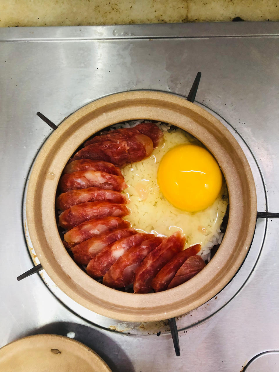香肠煲仔饭