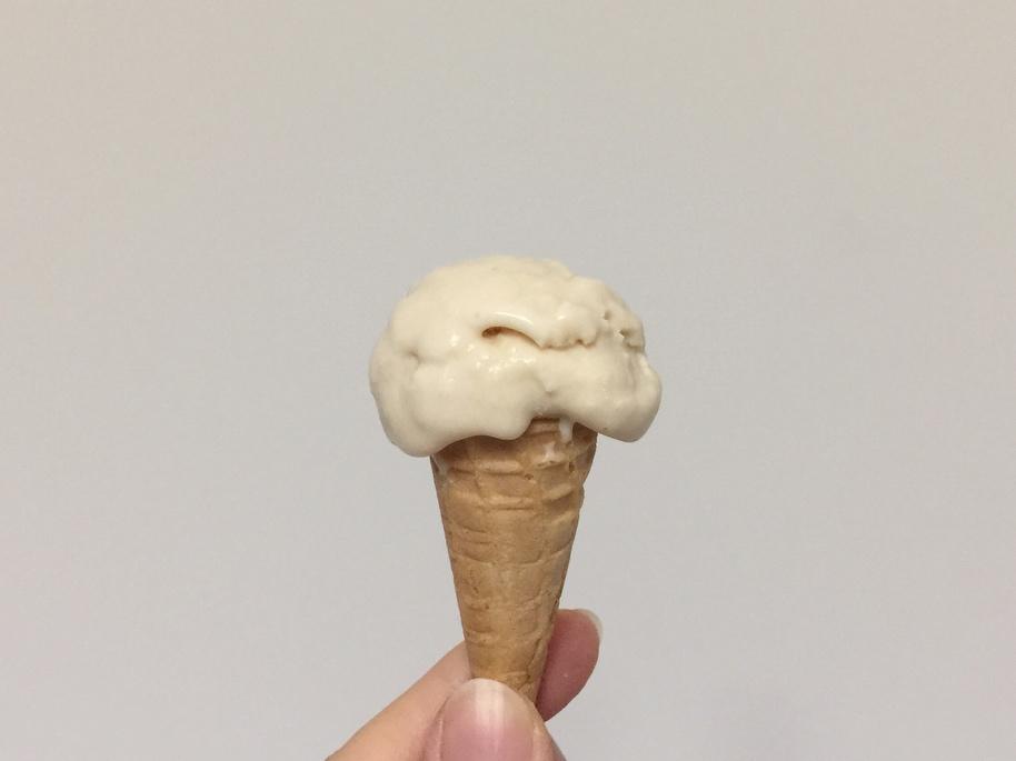 烤奶奶茶冰淇淋（无需搅拌也不会有冰碴儿）的做法