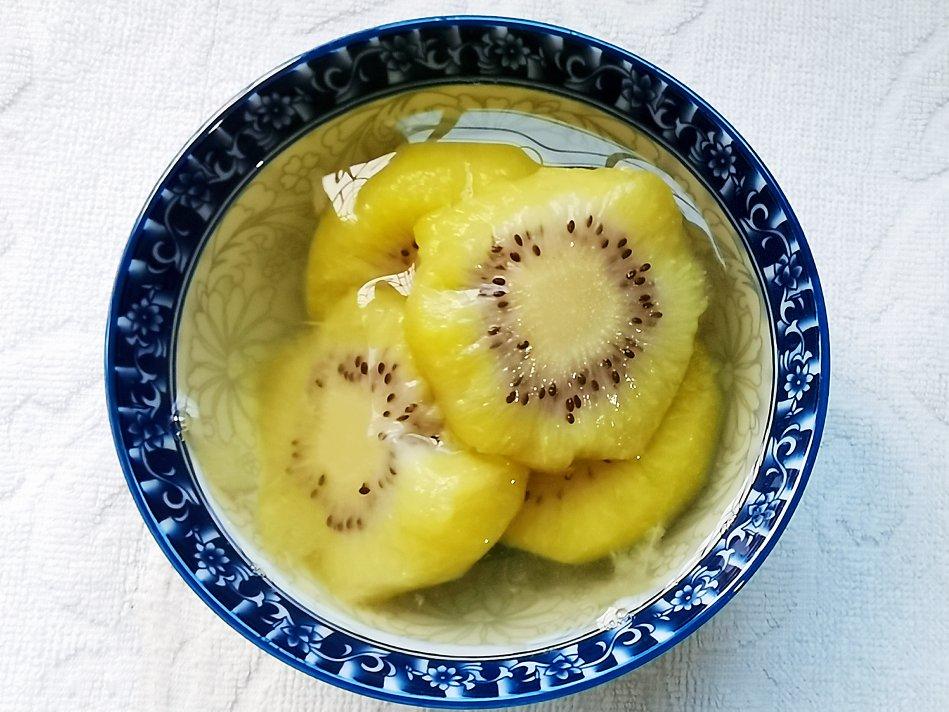 2021年2月12日#晚餐612021年2月12日##『下午茶时光』#糖水猕猴桃