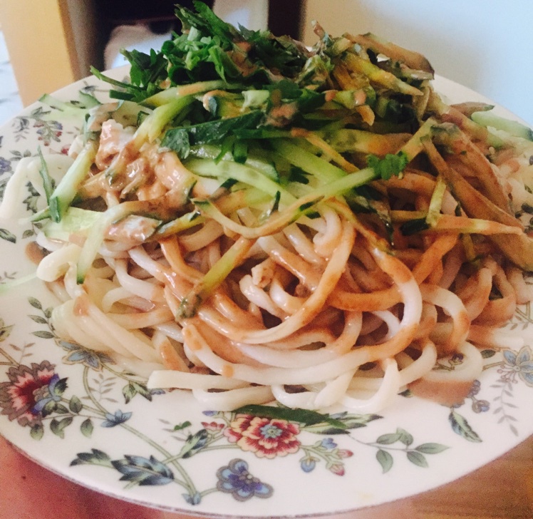 夏日快手凉拌面