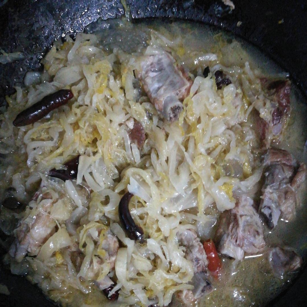 【曼食慢语】酸菜排骨炖粉条